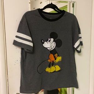 Mickey Mouse tee size large women’s